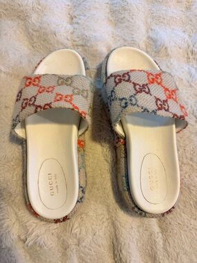 Gucci White Multicolor GG Canvas Slides